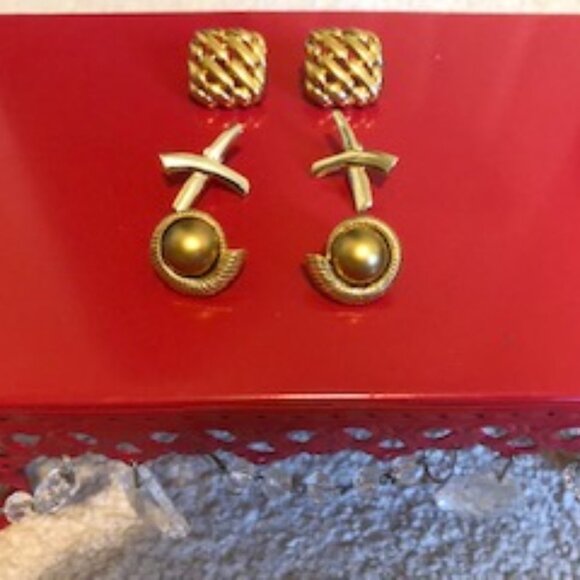 Vintage Fashion Gold Metal Pierced Earrings w/out Backs - Lot of 3 Pairs - Picture 1 of 4